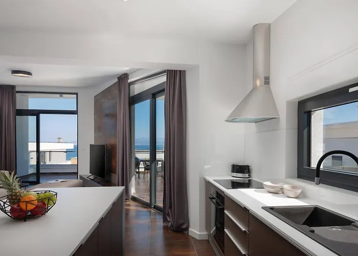 펜션 Awesome In Zidarici With Wifi 반타치치