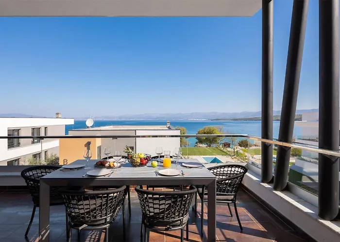 Awesome In Zidarici With Wifi 펜션 *