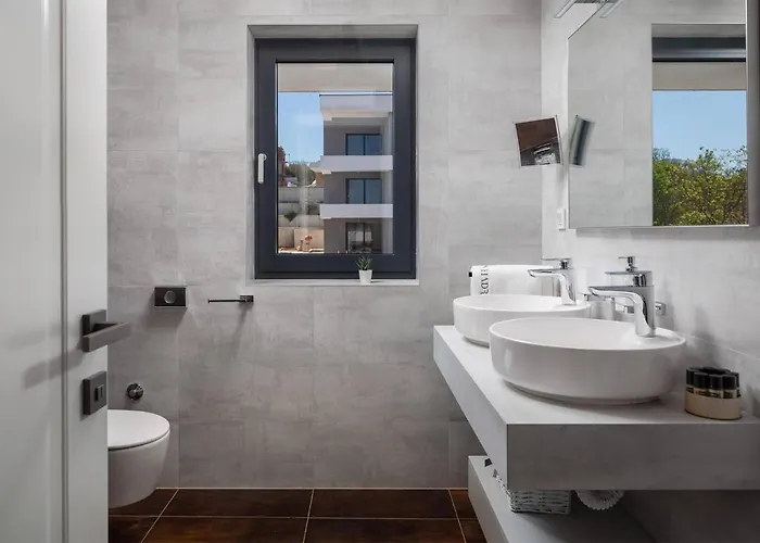 Awesome In Zidarici With Wifi *